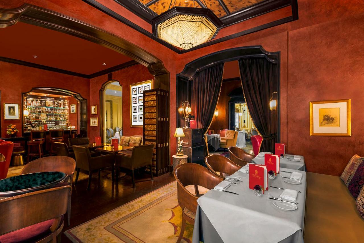 Hotel Plaza Athenee New York Eksteriør billede