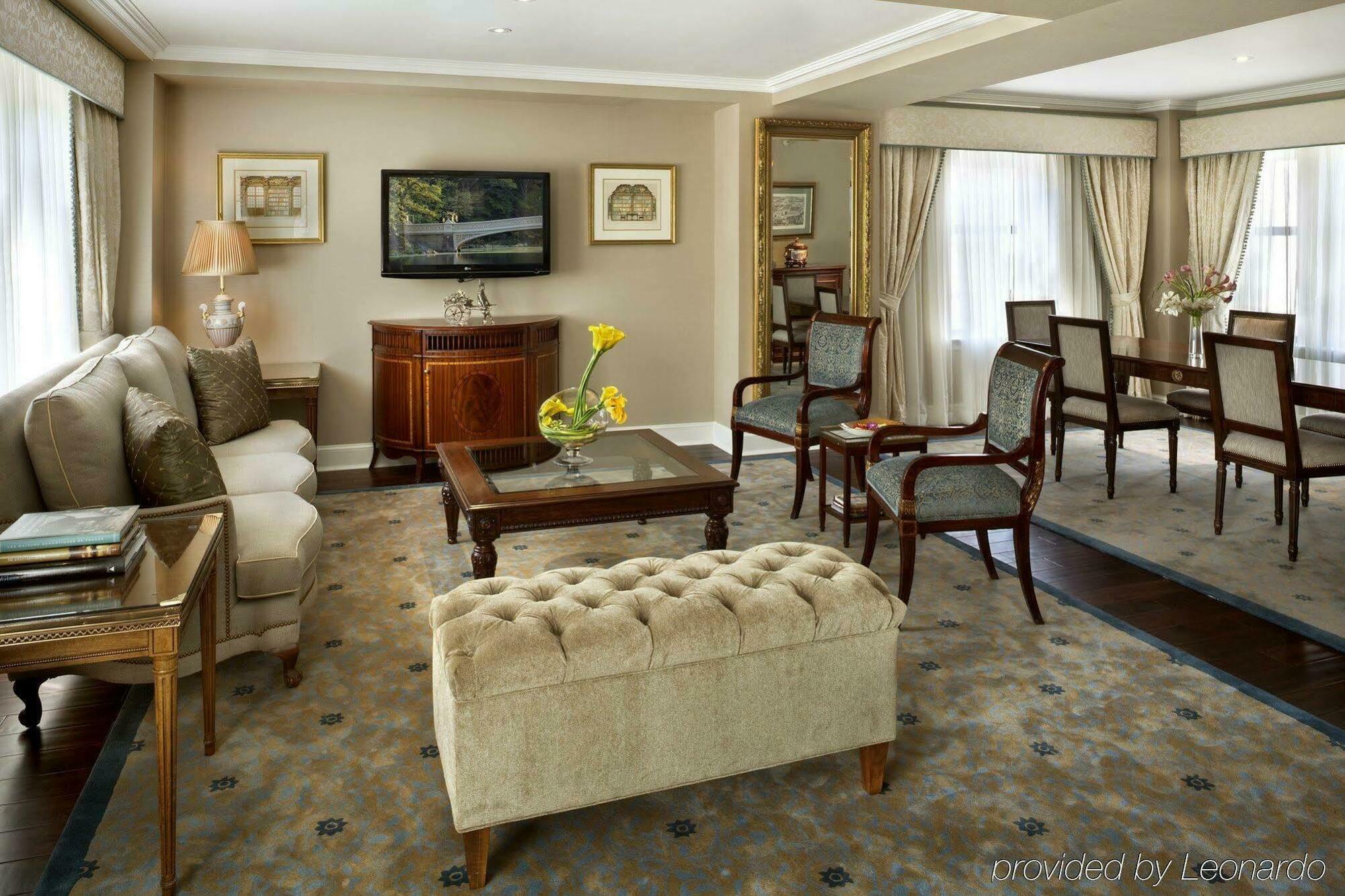 Hotel Plaza Athenee New York Eksteriør billede